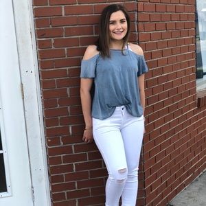 Meet your Posher, Bailey